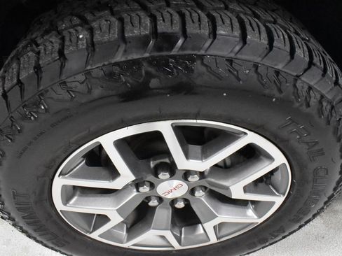 Used 2019 GMC Canyon All Terrain w/ Trailering Package image 9