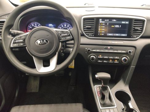 Used 2020 Kia Sportage LX FWD image 22