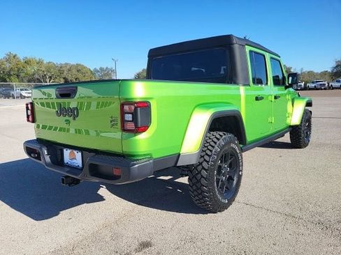 New 2026 Jeep Gladiator Willys image 5