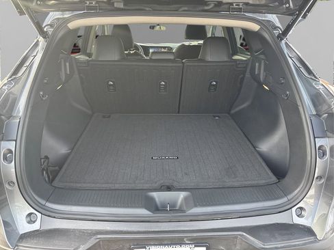 Certified 2025 Nissan Murano SV image 11