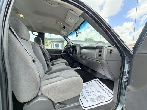 Used 2006 Chevrolet Silverado 1500 LS w/ Chrome Exterior Package RWD image 17