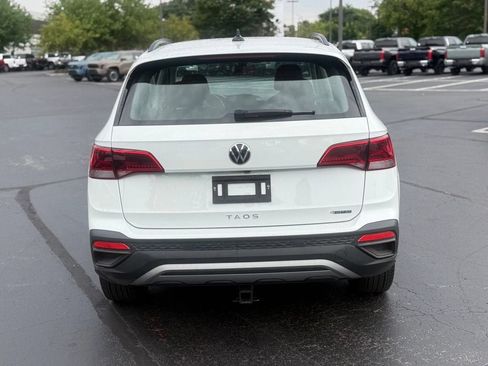 Used 2024 Volkswagen Taos S AWD/4WD image 6