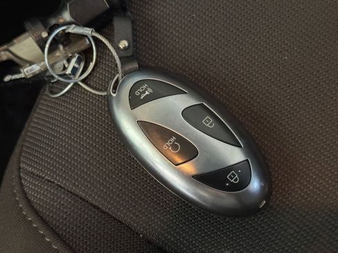 Used 2025 Hyundai Kona SEL image 22