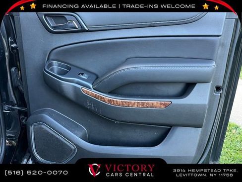 Used 2020 Chevrolet Suburban Premier w/ Premier 6.2L Value Package image 23