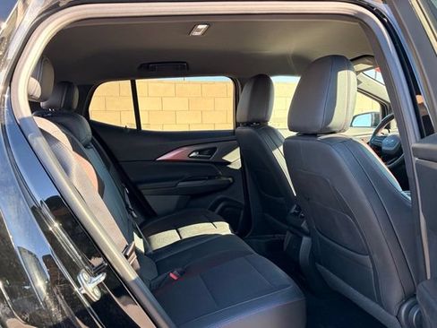 Used 2024 Chevrolet Equinox EV RS FWD image 15