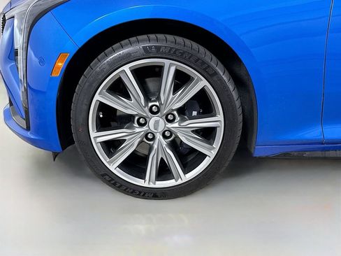 Used 2025 Cadillac CT5 V w/ Technology Package AWD/4WD image 37