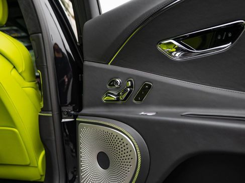 Used 2024 Bentley Flying Spur S V8 image 26