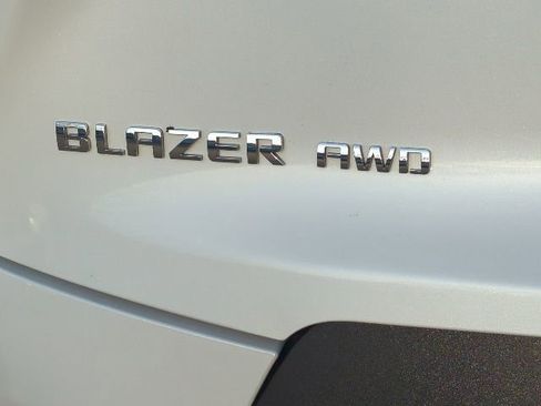 Used 2021 Chevrolet Blazer LT image 30