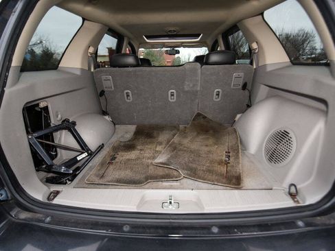 Used 2006 Saturn Vue 2WD V6 w/ Red Line Performance Pkg image 15