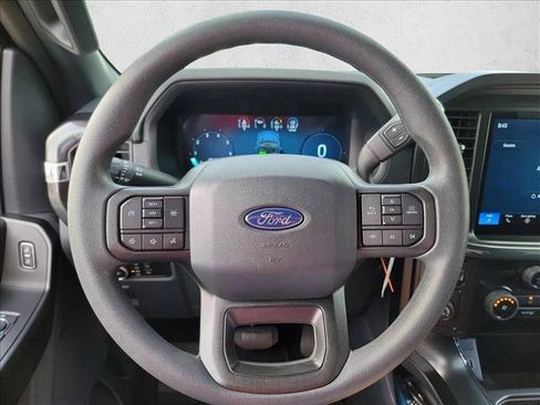 Used 2025 Ford F150 STX w/ Equipment Group 200A RWD image 19