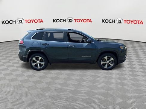 Used 2019 Jeep Cherokee Limited AWD/4WD image 6