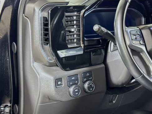 Certified 2024 Chevrolet Silverado 1500 LT AWD/4WD image 8
