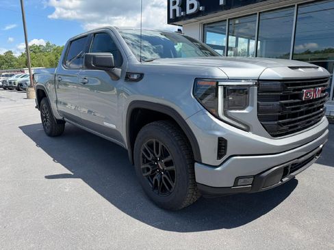 New 2026 GMC Sierra 1500 Elevation AWD/4WD image 4