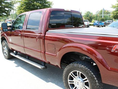 Used 2015 Ford F250 Lariat w/ Lariat Ultimate Package AWD/4WD image 12