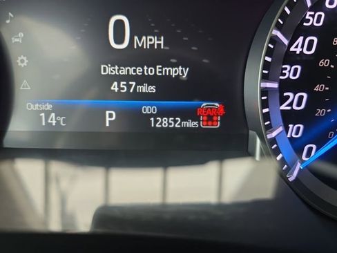 Used 2024 Toyota Highlander XLE image 16