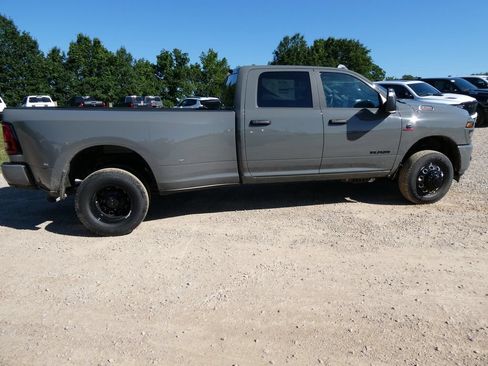 New 2026 RAM 3500 Big Horn AWD/4WD image 2