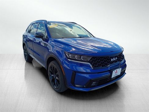 Used 2022 Kia Sorento SX image 3