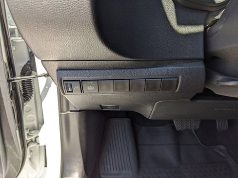 Used 2025 Toyota Corolla SE FWD image 28
