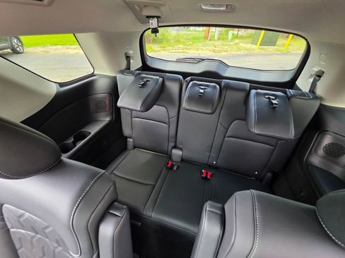 New 2026 Nissan Pathfinder Platinum AWD/4WD image 27