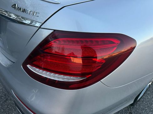Used 2017 Mercedes-Benz E 300 4MATIC w/ Premium 1 Package image 37