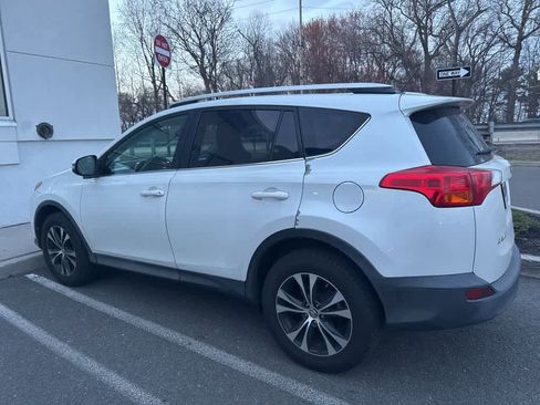 Used 2015 Toyota RAV4 Limited w/ Technology Package image 19