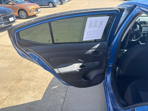 Used 2023 Nissan Versa S w/ Trunk Package FWD image 11
