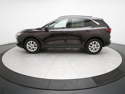 Used 2023 Ford Escape Active w/ Tech Pack #1 AWD/4WD image 24