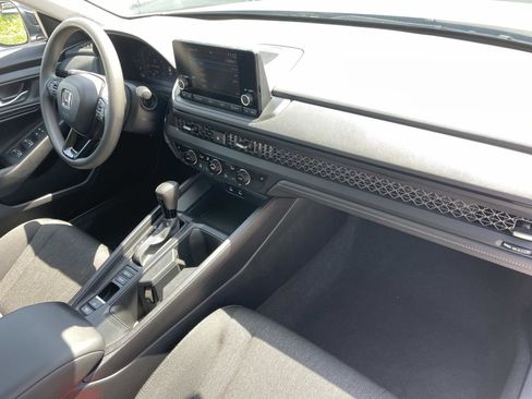 Certified 2025 Honda Accord SE image 24