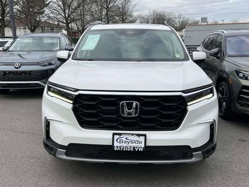 Used 2023 Honda Pilot Elite image 2