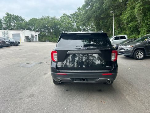 Used 2023 Ford Explorer XLT w/ Equipment Group 202A AWD/4WD image 3