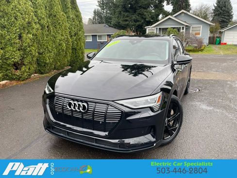 Used 2021 Audi e-tron Premium image 1