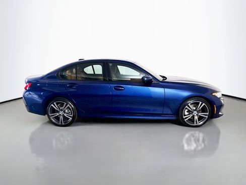 Used 2023 BMW 330i Sedan w/ Parking Assistance Package RWD image 11