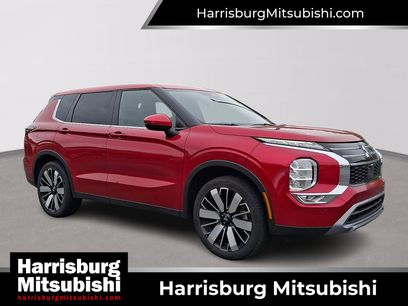 Used 2025 Mitsubishi Outlander SE