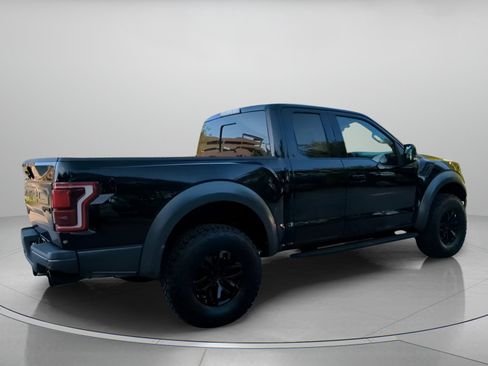 Certified 2018 Ford F150 Raptor w/ Equipment Group 802A Luxury AWD/4WD image 29