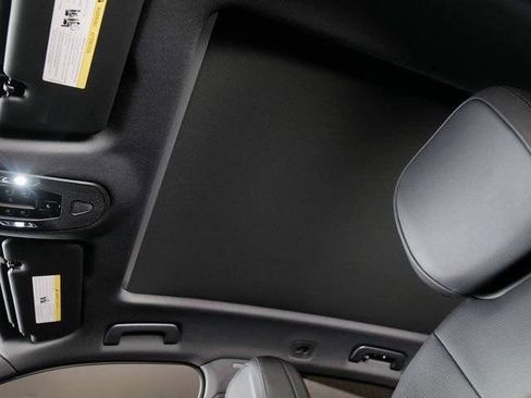 New 2026 Porsche Cayenne AWD/4WD image 25
