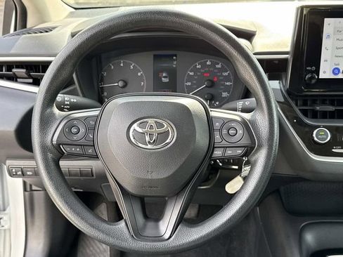 Used 2024 Toyota Corolla LE image 18