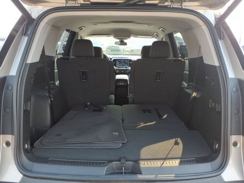 Used 2023 GMC Acadia SLE w/ Driver Convenience Package AWD/4WD image 25