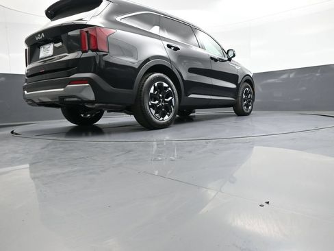 New 2026 Kia Sorento S w/ S Panoramic Sunroof Package FWD image 31