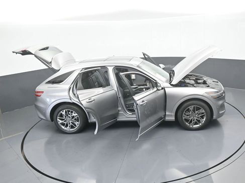 Used 2022 Genesis GV70 2.5T w/ Advanced Package image 79