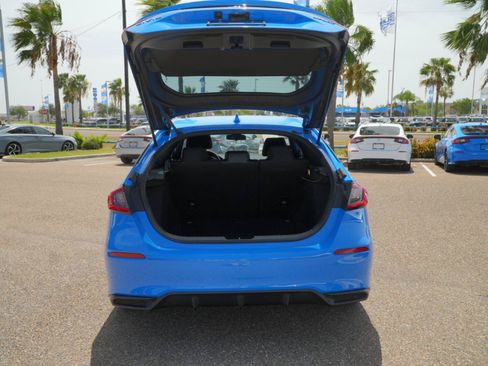 Used 2024 Honda Civic Sport image 11