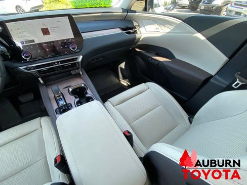 Used 2026 Lexus RX 450h AWD w/ Convenience Package image 27