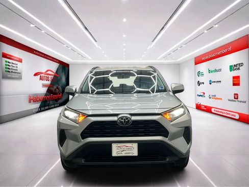Used 2019 Toyota RAV4 LE w/ All Weather Liner Package AWD/4WD image 3
