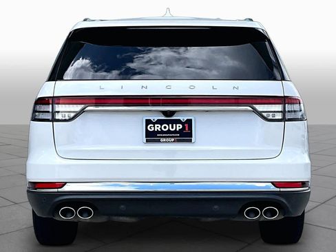 Used 2023 Lincoln Aviator Reserve w/ Elements Package Plus RWD image 5