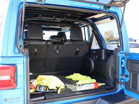 Used 2023 Jeep Wrangler Unlimited Rubicon 392 w/ Trailer Tow Package image 16