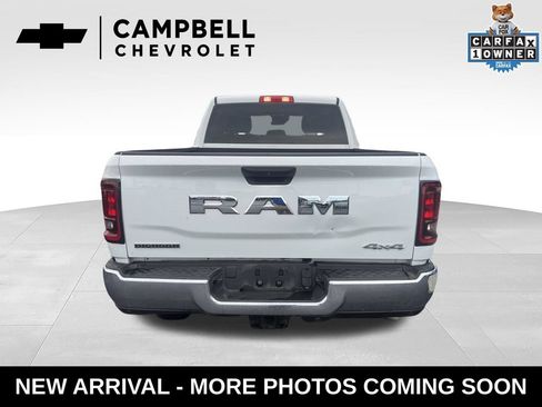 Used 2026 RAM 2500 Big Horn AWD/4WD image 4