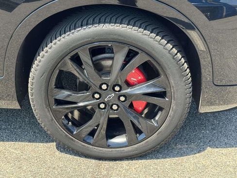 Used 2019 Chevrolet Blazer RS w/ Sun and Wheels Package AWD/4WD image 9