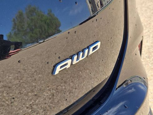 Used 2024 Ford Edge SEL AWD/4WD image 13
