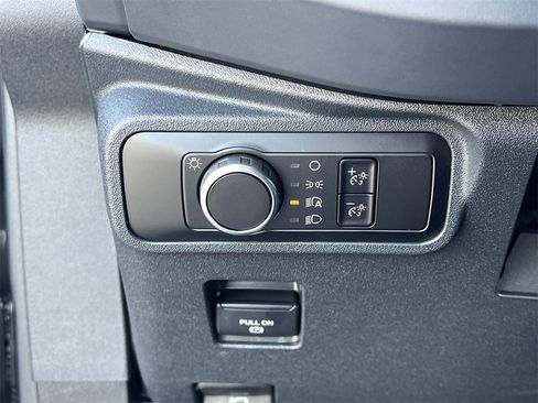 New 2025 Ford Bronco Big Bend w/ Black Diamond Package image 12