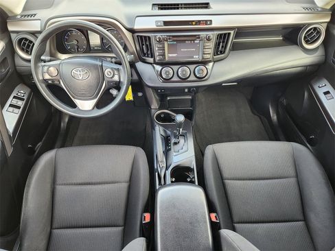 Used 2017 Toyota RAV4 LE image 24
