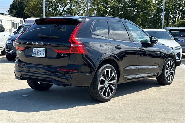 Certified 2024 Volvo XC60 B5 Plus w/ Protection Package Premier AWD/4WD image 3